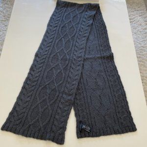 BANANA REPUBLIC Dark Gray Thick Cable Knit Scarf ~ NWOT